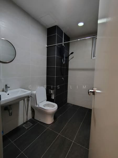Servis Apartment untuk Disewa di Pinnacle Sri Petaling - Chris Lim - Bathroom - PropertyGuru.com.my
