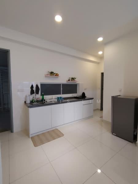 Servis Apartment untuk Disewa di Pinnacle Sri Petaling - Chris Lim - Kitchen - PropertyGuru.com.my