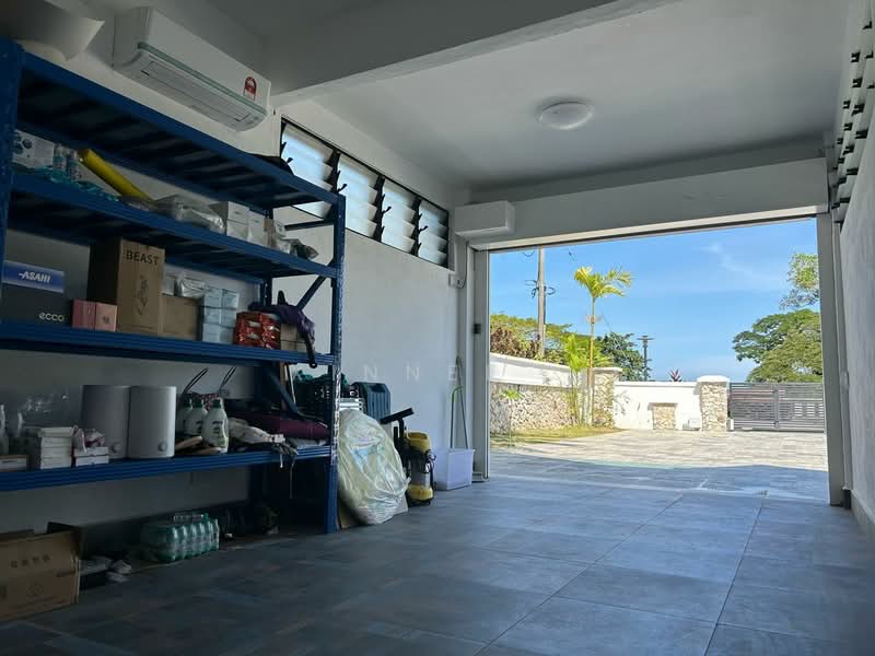 Bungalow for Sale in Batu Ferringhi (Penang) - Xinnee . - Car Park - PropertyGuru.com.my