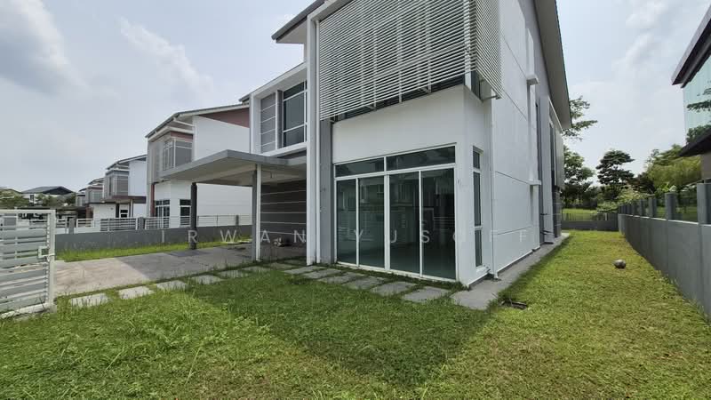Bungalow for Sale in Shah Alam (Selangor) - Irwan Yusoff - Exterior - PropertyGuru.com.my