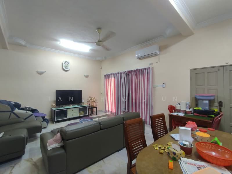 Taman Supreme untuk Untuk Dijual - RM 948,000, Mac 2026 - Living Room - PropertyGuru.com.my