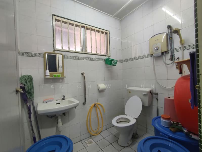 Taman Supreme untuk Untuk Dijual - RM 948,000, Mac 2026 - Bathroom - PropertyGuru.com.my
