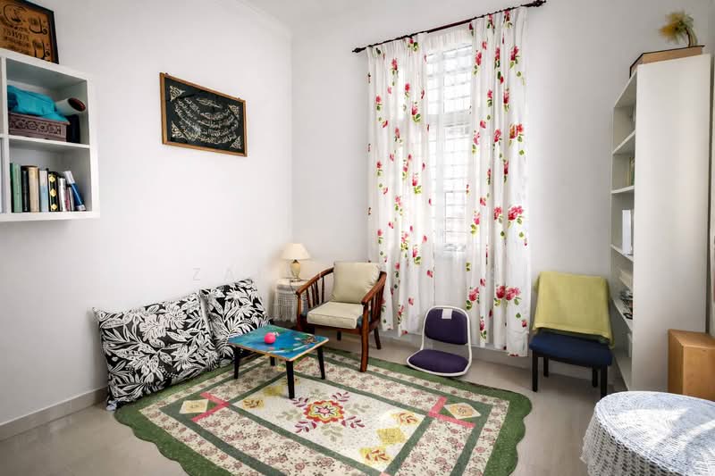 Bungalow for Sale in Subang Jaya (Selangor) - Zaidi Idris - Living Room - PropertyGuru.com.my