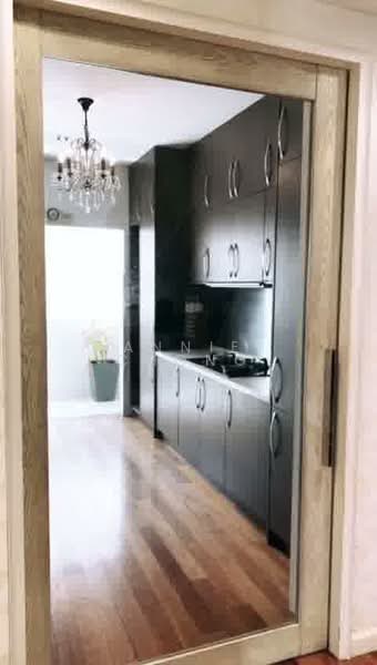 Condominium for Sale at Seri Maya Condominium - Annie Chong - Kitchen - PropertyGuru.com.my