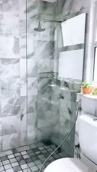 Condominium for Sale at Seri Maya Condominium - Annie Chong - Bathroom - PropertyGuru.com.my