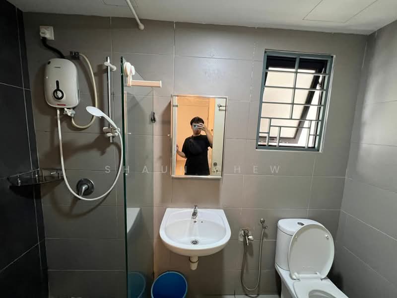 Avenue D'Vogue untuk Untuk Disewa - RM 2,050 /bulan, Mac 2026 - Bathroom - PropertyGuru.com.my
