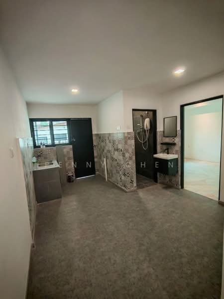 2-storey Terraced House for Rent in Taman Fair Park (Ipoh) - PENNY CHEN - individual kitchen - PropertyGuru.com.my