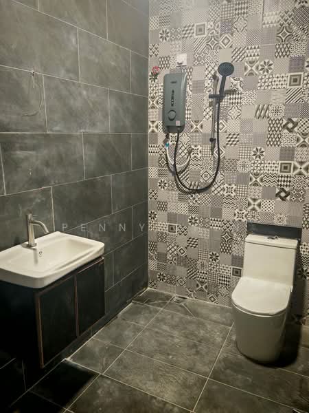 2-storey Terraced House for Rent in Taman Fair Park (Ipoh) - PENNY CHEN - Bathroom - PropertyGuru.com.my