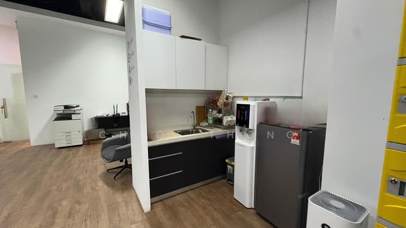 Office for Rent in KL Eco City (Kuala Lumpur) - Chloe Thong - Kitchen - PropertyGuru.com.my