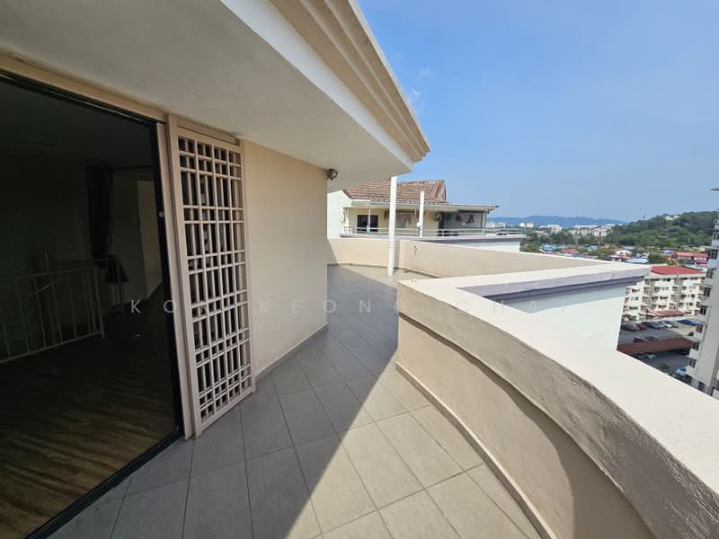 Pangsapuri untuk Dijual di AraMas - Kok Keong Chai - Balcony - PropertyGuru.com.my