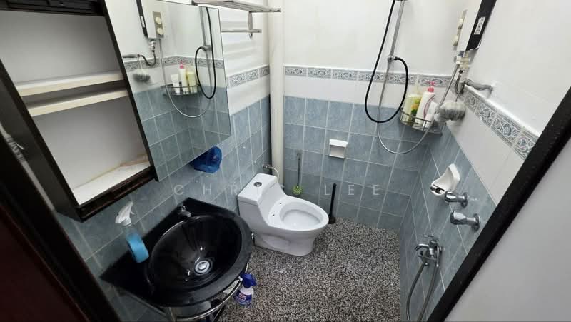 2-storey Terraced House for Sale in Johor Bahru (Johor) - Chris Lee - Bathroom - PropertyGuru.com.my