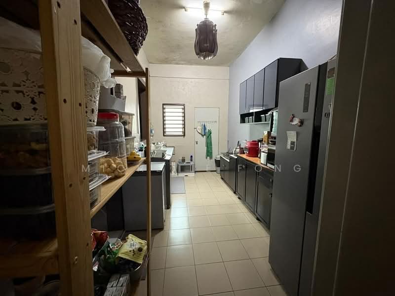 Cluster House for Sale in Kota Masai (Pasir Gudang) - Michelle Fong - Kitchen - PropertyGuru.com.my