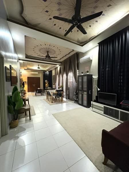 Cluster House for Sale in Kota Masai (Pasir Gudang) - Michelle Fong - Living Room - PropertyGuru.com.my