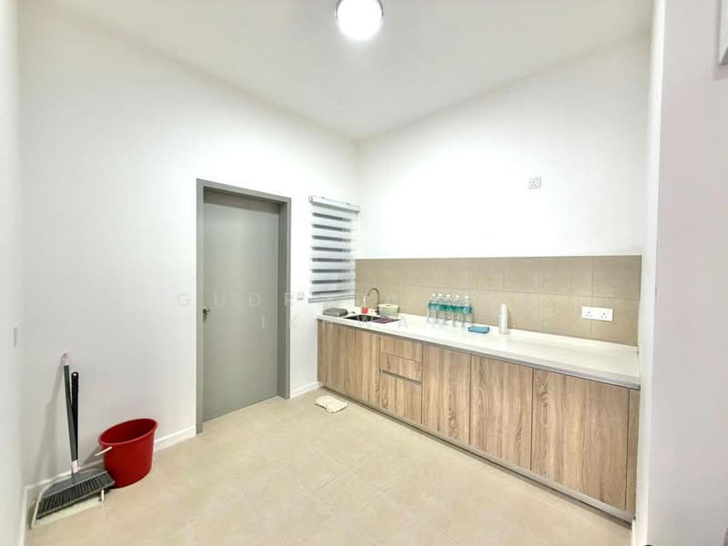 Condominium for Rent at Sanderling Lakefront - Gudrotullah Ikhwan - Kitchen - PropertyGuru.com.my
