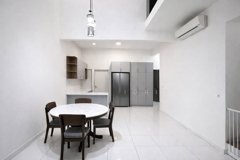 2-storey Terraced House for Sale in Kajang 2 (Kajang) - Zaidi Idris - Dining Room - PropertyGuru.com.my
