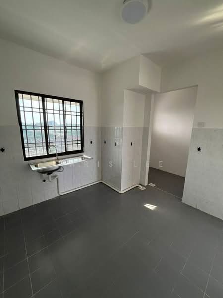 Seri Mutiara Apartment untuk Untuk Dijual - RM 380,000, Mac 2026 - Kitchen - PropertyGuru.com.my