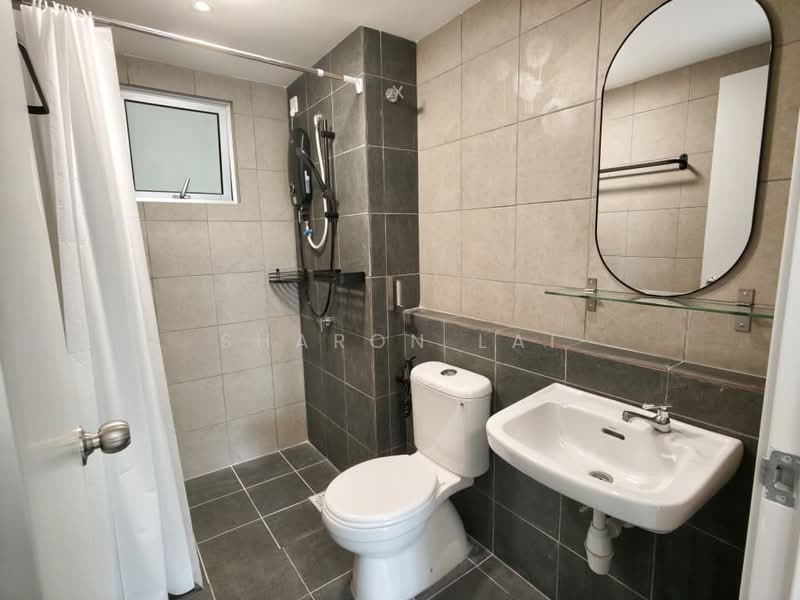 Condominium for Rent at Residensi Dutamas Dahlia - Sharon Lai - Bathroom - PropertyGuru.com.my