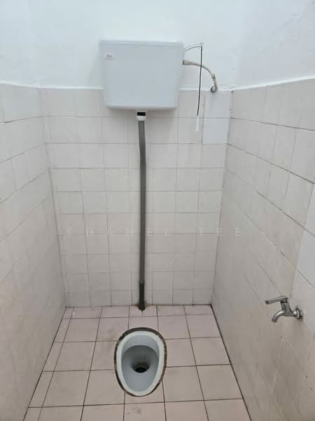 Taman Delima untuk Untuk Dijual - RM 258,000, Apr 2026 - Bathroom - PropertyGuru.com.my