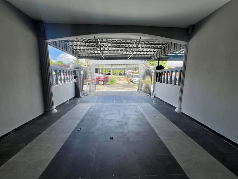 2-storey Terraced House for Sale in Bandar Putra (Kulai) - Marcus Tey - Exterior - PropertyGuru.com.my