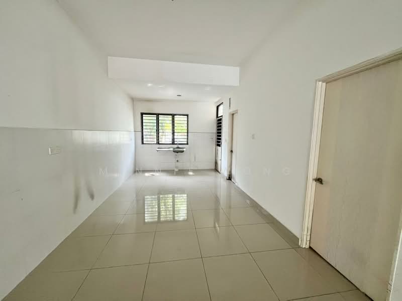 2-storey Terraced House for Sale in M Residence (Rawang) - Minnie Wong - Kitchen - PropertyGuru.com.my