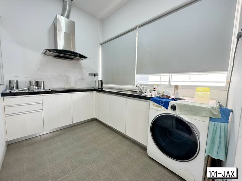 Setia Alam untuk Untuk Dijual - RM 690,000, Mac 2026 - Kitchen - PropertyGuru.com.my