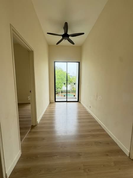 Terraced House for Rent in Dengkil (Selangor) - Stella Foo - Corridor - PropertyGuru.com.my