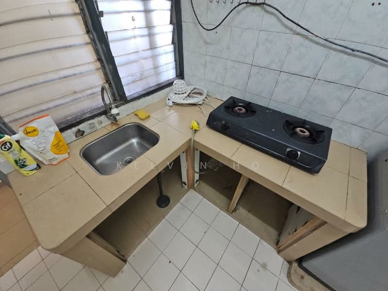 Apartment for Rent at Pangsapuri Lagoon Perdana - Kelvin Ho - Kitchen - PropertyGuru.com.my
