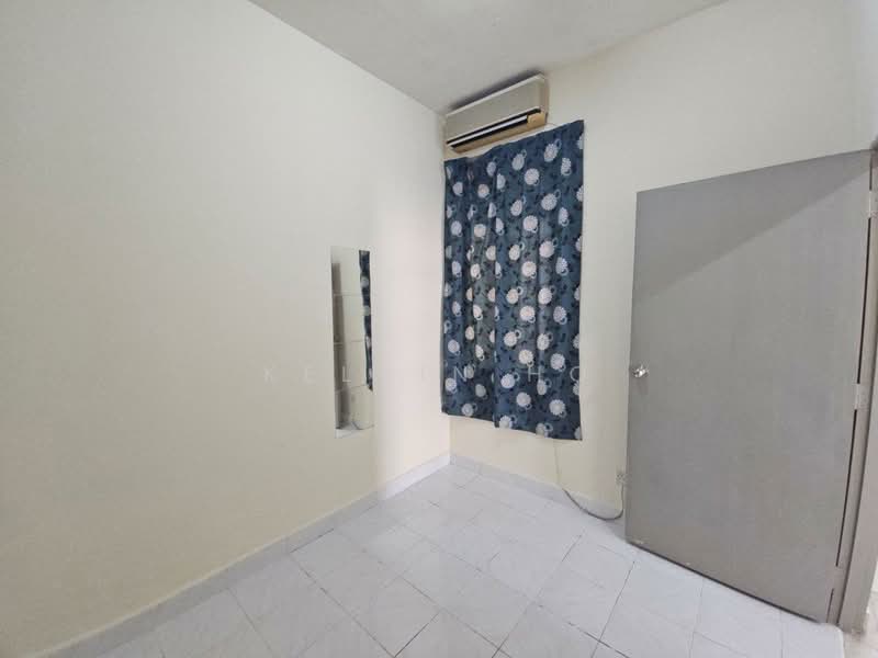 Apartment for Rent at Pangsapuri Lagoon Perdana - Kelvin Ho - Interior - PropertyGuru.com.my