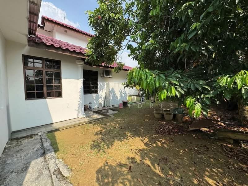 Bungalow for Sale in Shah Alam (Selangor) - Zaidi Idris - Exterior - PropertyGuru.com.my