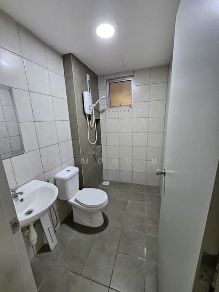 Platinum OUG Residence untuk Untuk Disewa - RM 1,500 /bulan, Mac 2026 - Bathroom - PropertyGuru.com.my