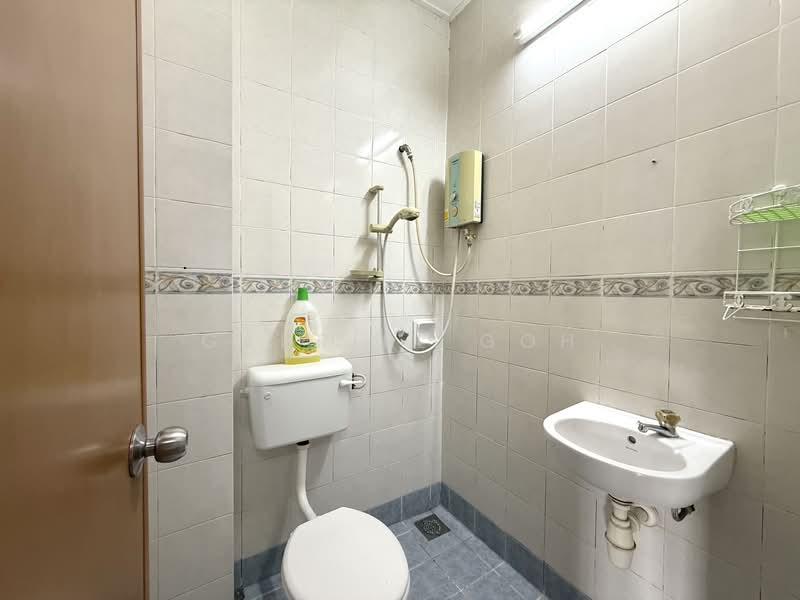 2-storey Terraced House for Sale in Setia Impian (Setia Alam) - GABRIEL GOH - Bathroom - PropertyGuru.com.my