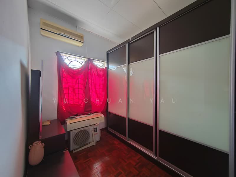 2-storey Terraced House for Sale in Batu Berendam (Melaka) - Yu Chuan Yau - Bedroom - PropertyGuru.com.my