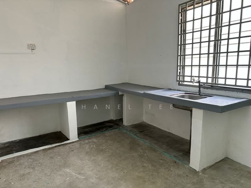 Taman Perwira Jaya untuk Untuk Dijual - RM 150,000, Apr 2026 - Kitchen - PropertyGuru.com.my