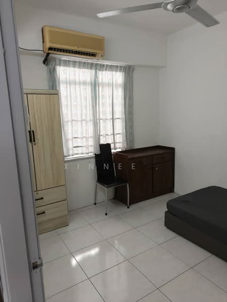 Halaman Kristal untuk Untuk Disewa - RM 1,300 /bulan, Mac 2026 - Bedroom - PropertyGuru.com.my