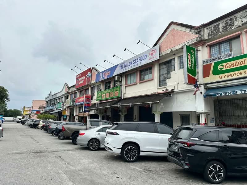 Kedai untuk Dijual di Taman Bukit Kinrara (Bandar Kinrara) - Gilbert Tay - Exterior - PropertyGuru.com.my