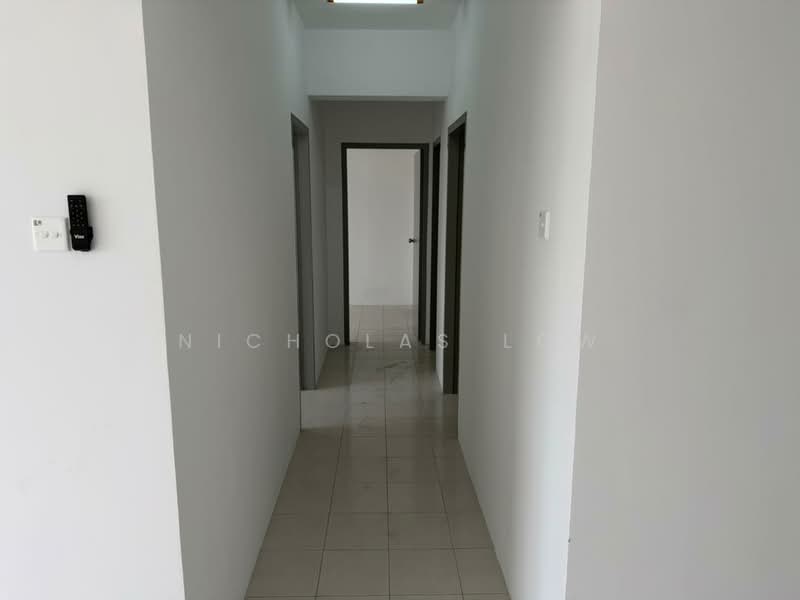 Flat for Rent at PANGSAPURI 1 SCIENTEX UTAMA - Nicholas Low - Corridor - PropertyGuru.com.my