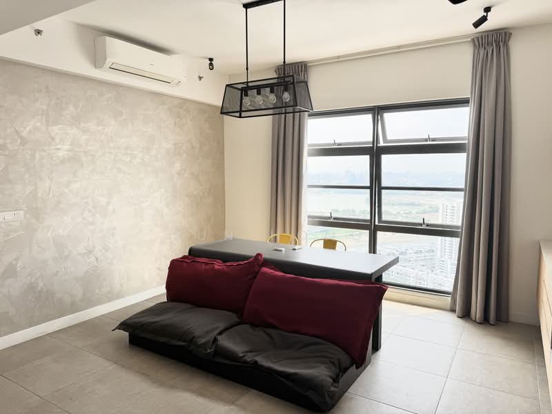 Union Suites untuk Untuk Dijual - RM 720,000, Apr 2026 - Living Room - PropertyGuru.com.my