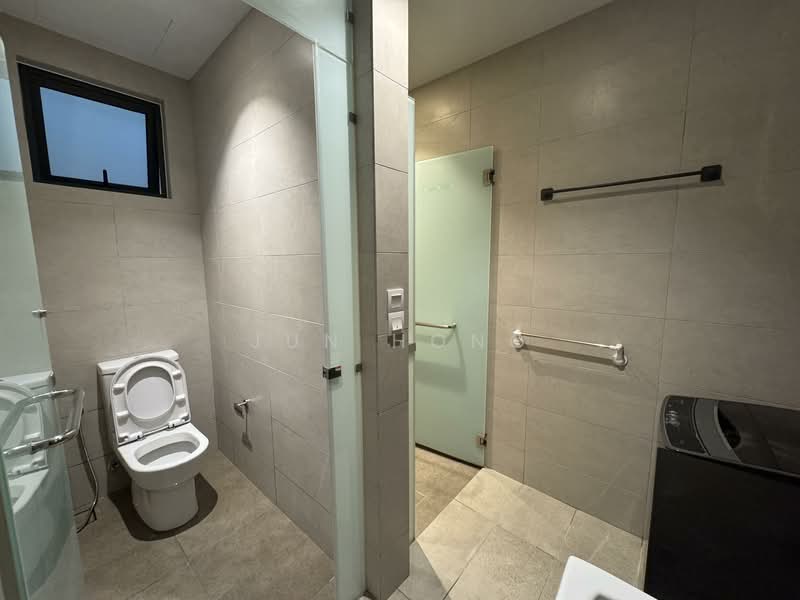Union Suites untuk Untuk Dijual - RM 720,000, Apr 2026 - Bathroom - PropertyGuru.com.my