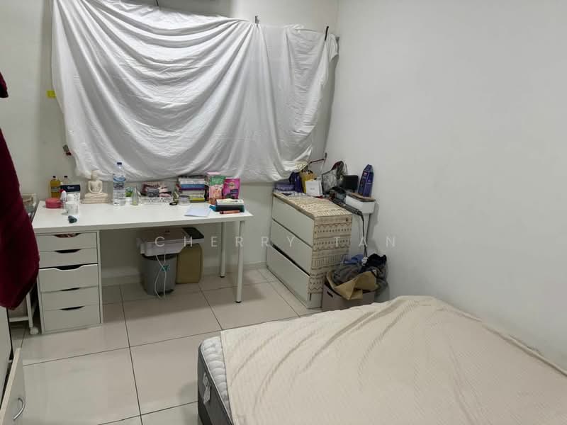 Servis Apartment untuk Disewa di Emira Residence - Cherry Tan - Bedroom - PropertyGuru.com.my