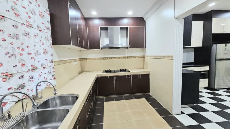 2-storey Terraced House for Sale in Bandar Bukit Puchong 2 (Puchong) - Wendy Chin - Kitchen - PropertyGuru.com.my