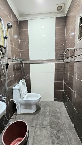 2-storey Terraced House for Sale in Bandar Bukit Puchong 2 (Puchong) - Wendy Chin - Bathroom - PropertyGuru.com.my
