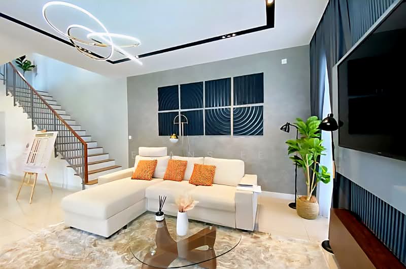 2-storey Terraced House for Sale in Taman Cahaya Alam (Shah Alam) - Evans Ee - Living Room - PropertyGuru.com.my