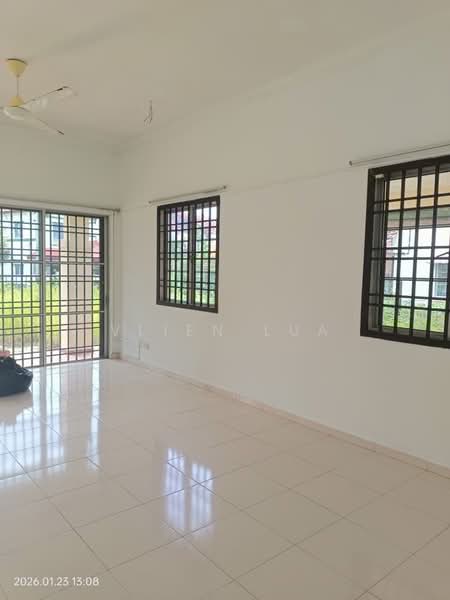 2-storey Terraced House for Rent in Taman Setia Indah (Tebrau) - Vlien Lua - Living Room - PropertyGuru.com.my