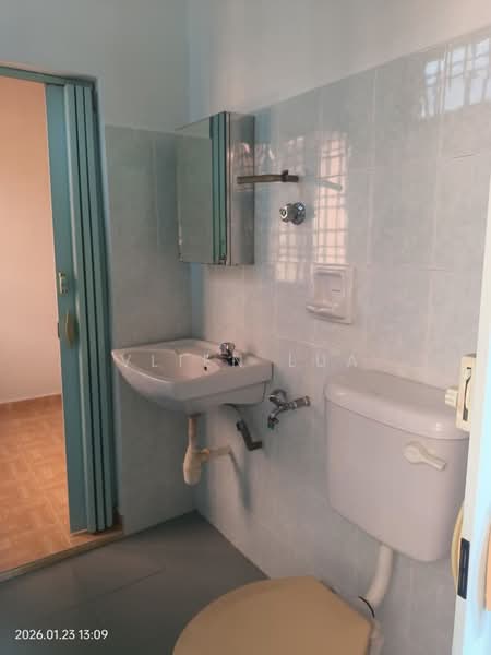 2-storey Terraced House for Rent in Taman Setia Indah (Tebrau) - Vlien Lua - Bathroom - PropertyGuru.com.my