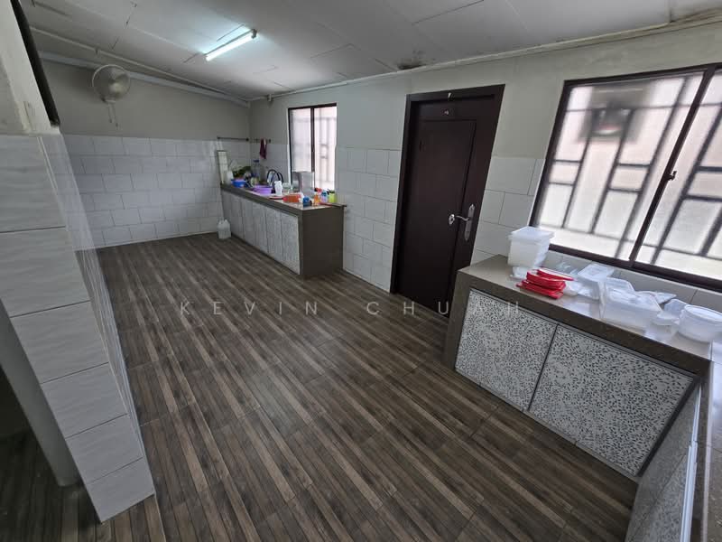 Taman Mutiara Barat untuk Untuk Dijual - RM 1,100,000, Mac 2026 - Kitchen - PropertyGuru.com.my