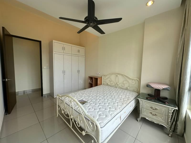 Condominium for Sale at Surin Condominium - Xinnee . - Bedroom - PropertyGuru.com.my