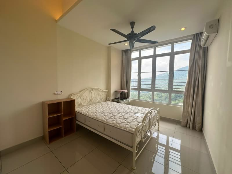 Condominium for Sale at Surin Condominium - Xinnee . - Bedroom - PropertyGuru.com.my