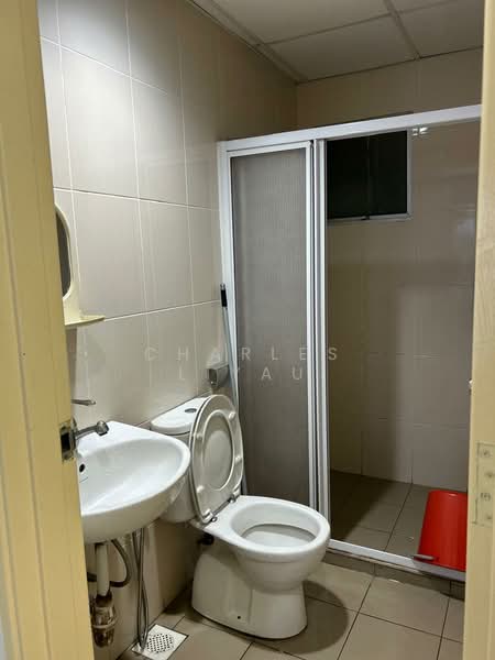 Service Residence for Rent at OUG Parklane Phase 2 - Charles Liyau - Bathroom - PropertyGuru.com.my