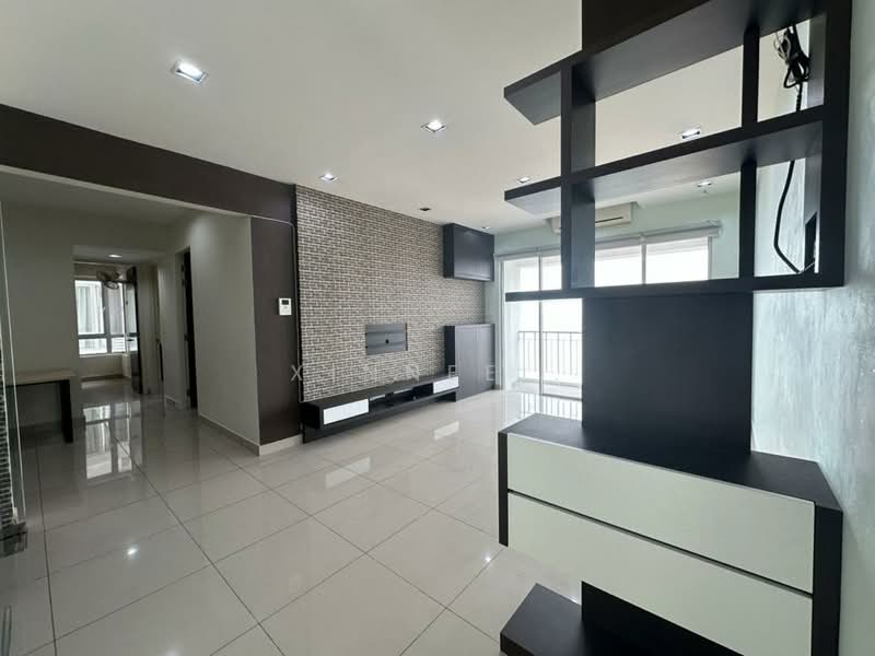 Kondominium untuk Dijual di Surin Condominium - Xinnee . - Living Room - PropertyGuru.com.my