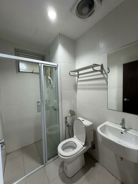 Kondominium untuk Dijual di Surin Condominium - Xinnee . - Bathroom - PropertyGuru.com.my